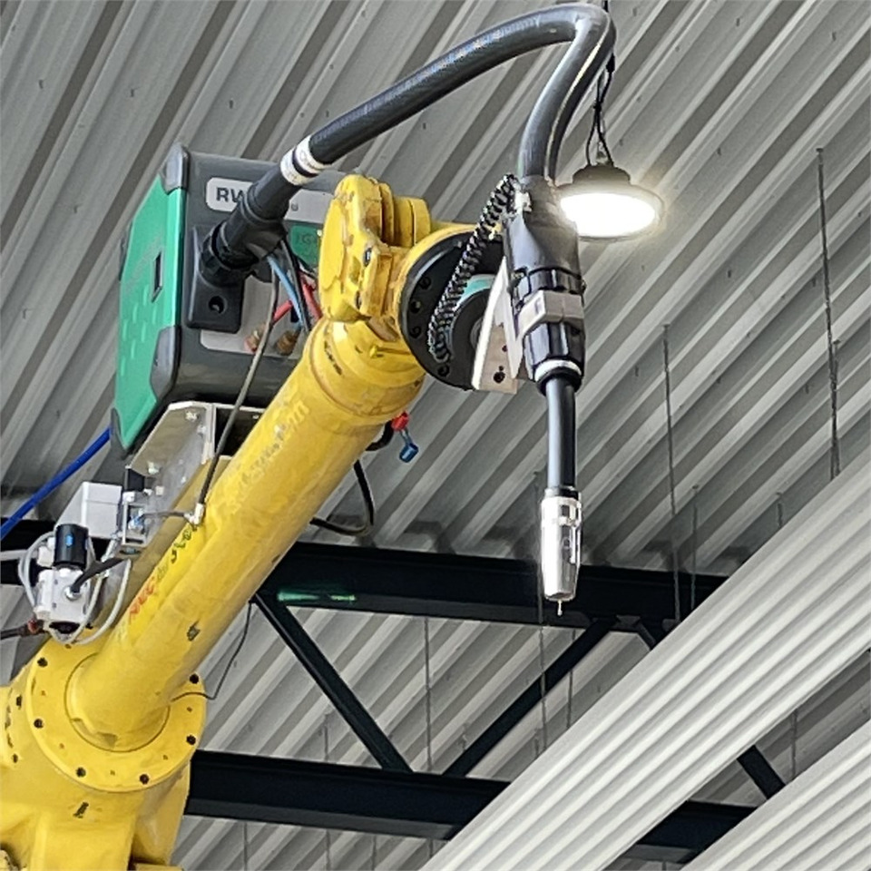 Fanuc Robot S-500 iB - Metināšanas iekārtas: foto 3 Fanuc Robot S-500 iB - Metināšanas iekārtas: foto 3