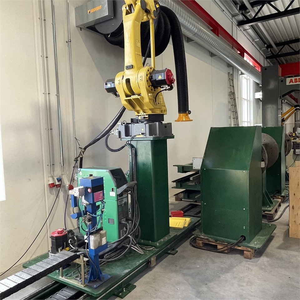 Fanuc Robot S-500 iB - Metināšanas iekārtas: foto 5 Fanuc Robot S-500 iB - Metināšanas iekārtas: foto 5