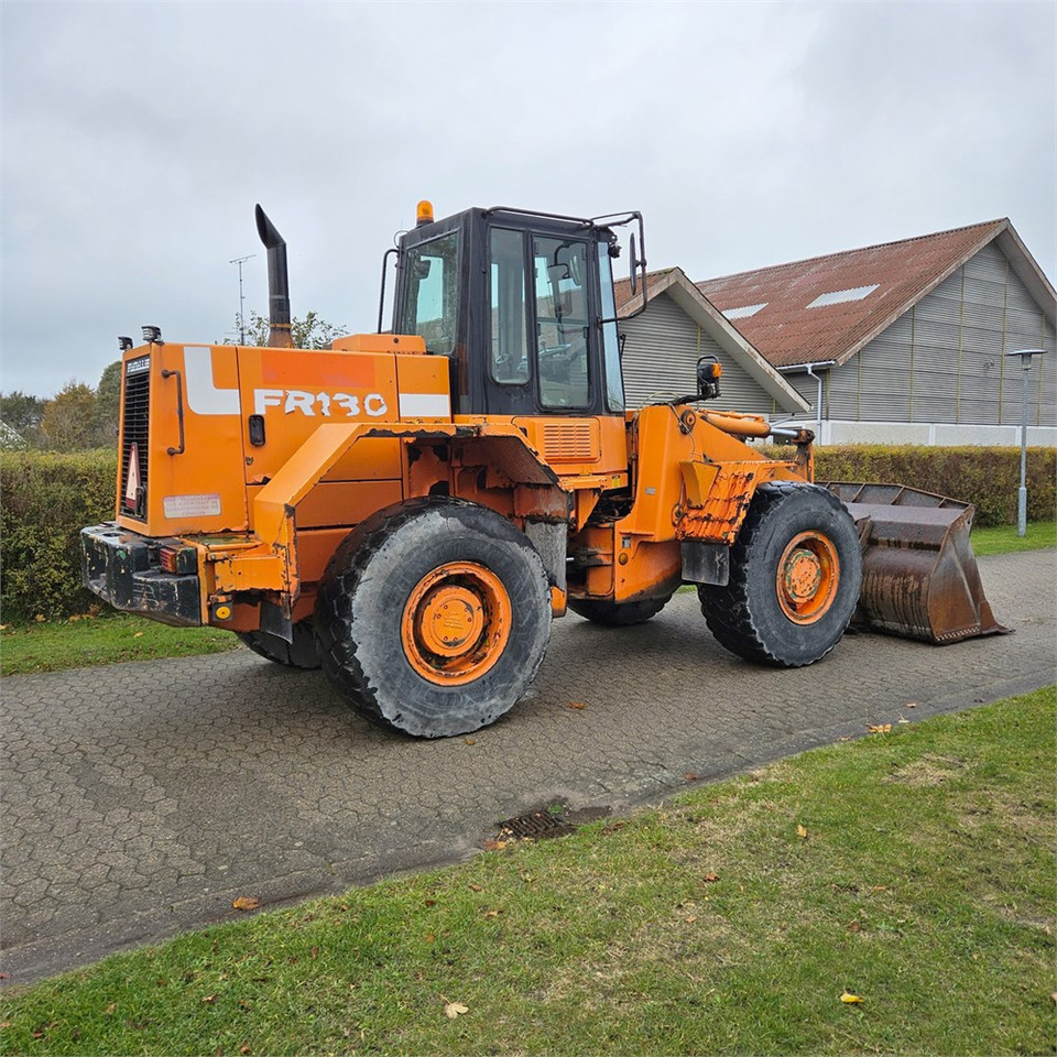 Fiat-Allis FR130 - Riteņu iekrāvējs: foto 4 Fiat-Allis FR130 - Riteņu iekrāvējs: foto 4