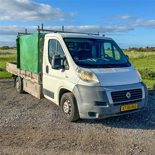 Fiat Ducato 35L ladvogn - Bortu kravas automašīna/ Platforma: foto 5 Fiat Ducato 35L ladvogn - Bortu kravas automašīna/ Platforma: foto 5