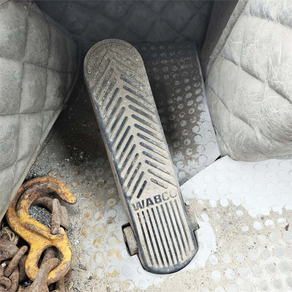 Riteņu iekrāvējs Fiat-Hitachi W80 H: foto 18 Riteņu iekrāvējs Fiat-Hitachi W80 H: foto 18