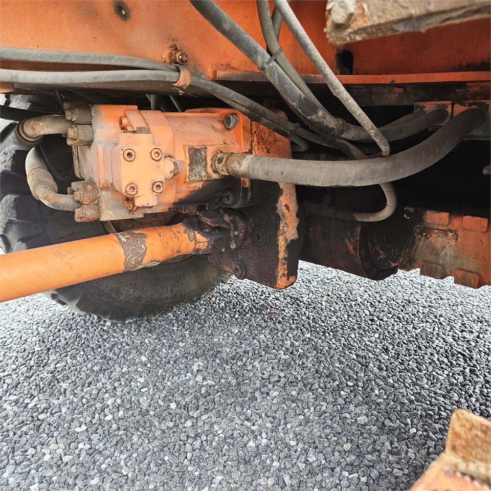 Riteņu iekrāvējs Fiat-Hitachi W80 H: foto 34 Riteņu iekrāvējs Fiat-Hitachi W80 H: foto 34