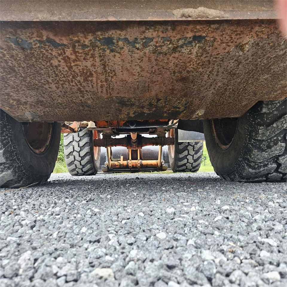 Riteņu iekrāvējs Fiat-Hitachi W80 H: foto 49 Riteņu iekrāvējs Fiat-Hitachi W80 H: foto 49