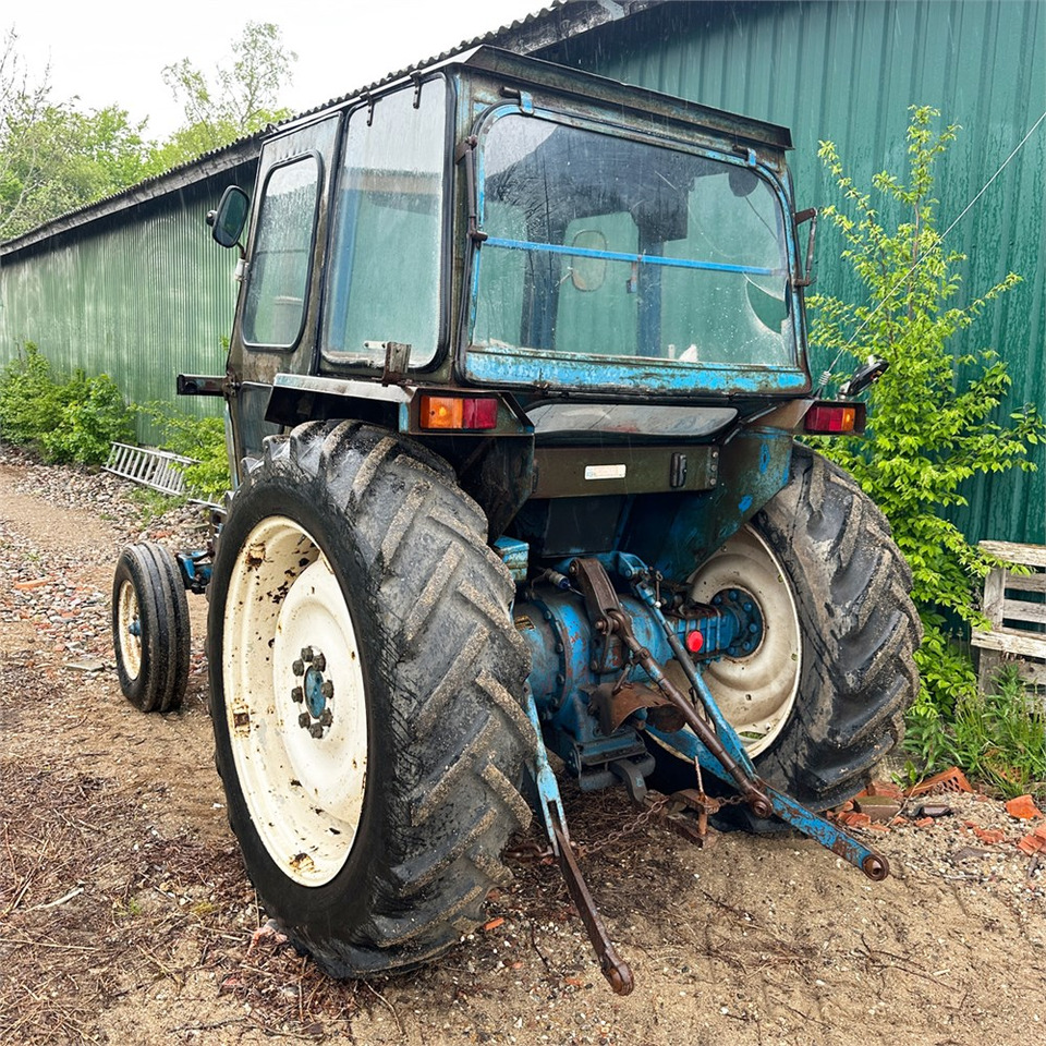 Ford 4600 - Traktors: foto 4 Ford 4600 - Traktors: foto 4