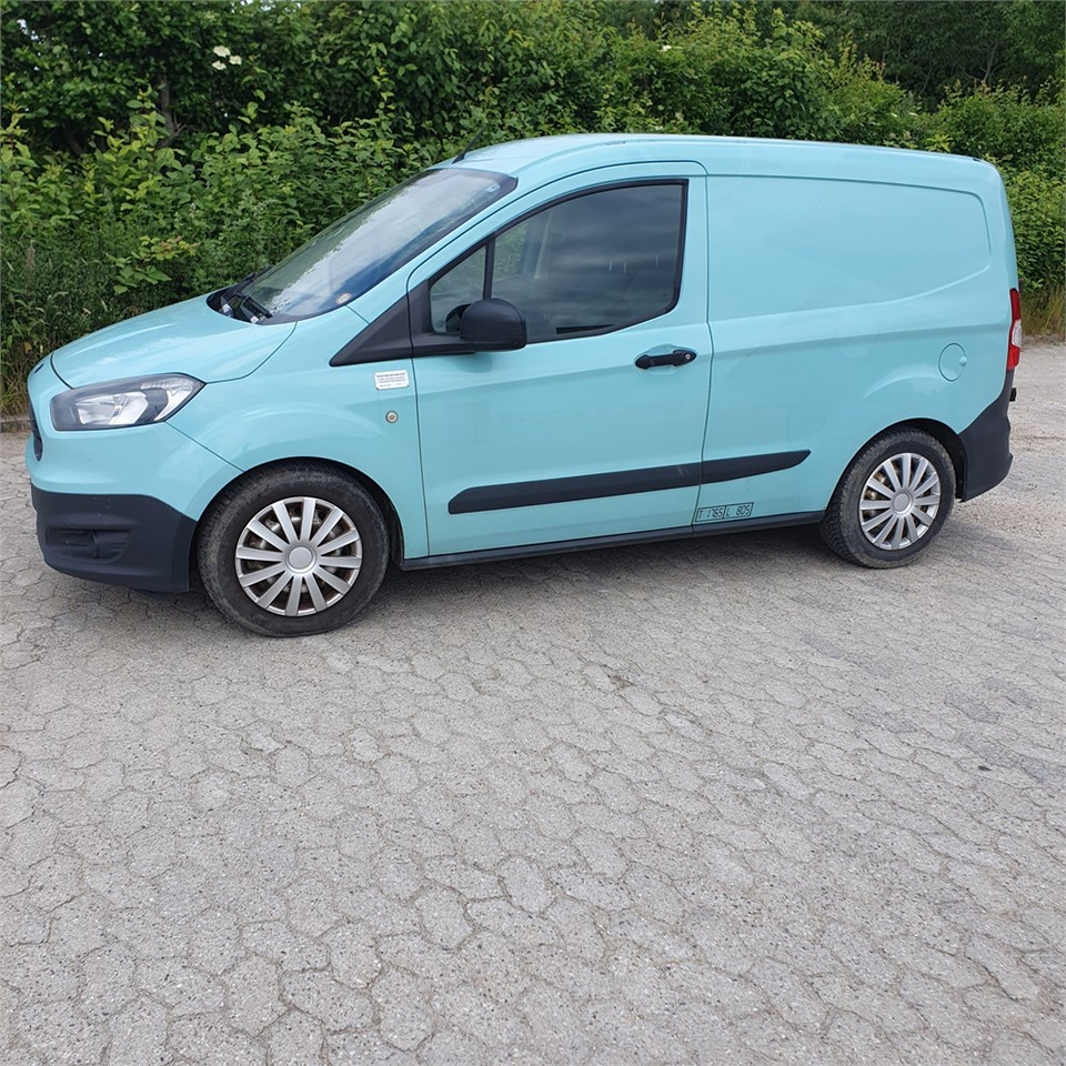 Ford Transit Courier - Mazs furgons: foto 2 Ford Transit Courier - Mazs furgons: foto 2