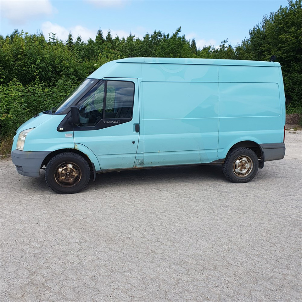 Ford Transit Van 2,4 Tdci 350m Rwd - Kravas mikroautobuss: foto 3 Ford Transit Van 2,4 Tdci 350m Rwd - Kravas mikroautobuss: foto 3