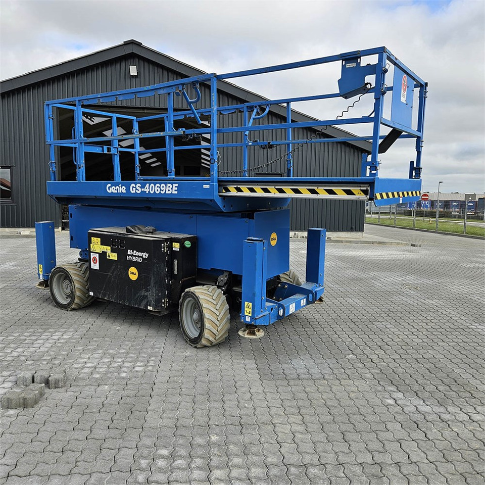 Genie GS-4069 BE - Šķērveida pacēlājs: foto 1 Genie GS-4069 BE - Šķērveida pacēlājs: foto 1