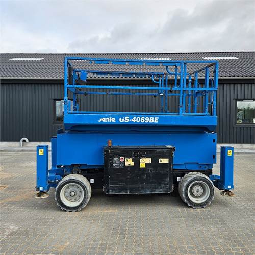 Genie GS-4069 BE - Šķērveida pacēlājs: foto 2 Genie GS-4069 BE - Šķērveida pacēlājs: foto 2