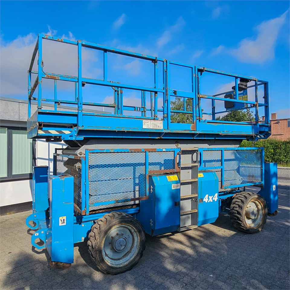 Genie GS-5390 - Šķērveida pacēlājs: foto 2 Genie GS-5390 - Šķērveida pacēlājs: foto 2