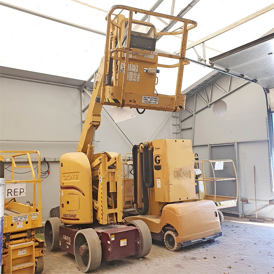 Grove AMZ39 NE - Izlices pacēlājs: foto 1 Grove AMZ39 NE - Izlices pacēlājs: foto 1