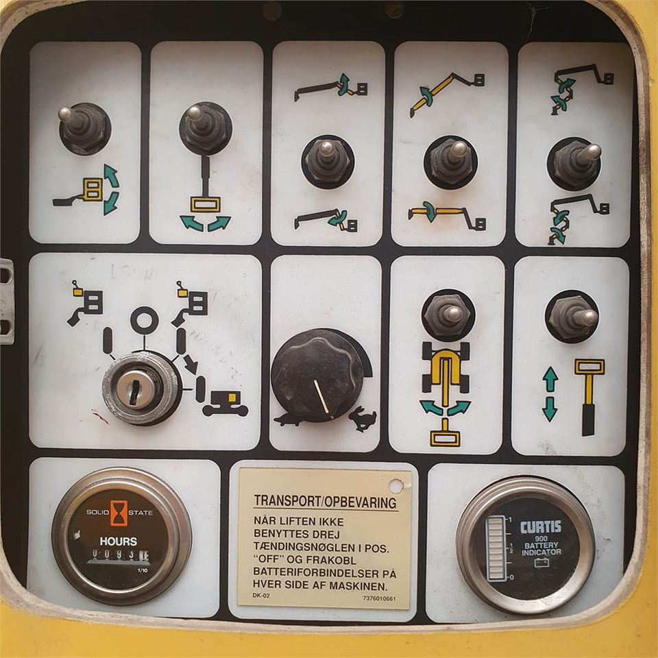 Grove AMZ39 NE - Izlices pacēlājs: foto 4 Grove AMZ39 NE - Izlices pacēlājs: foto 4