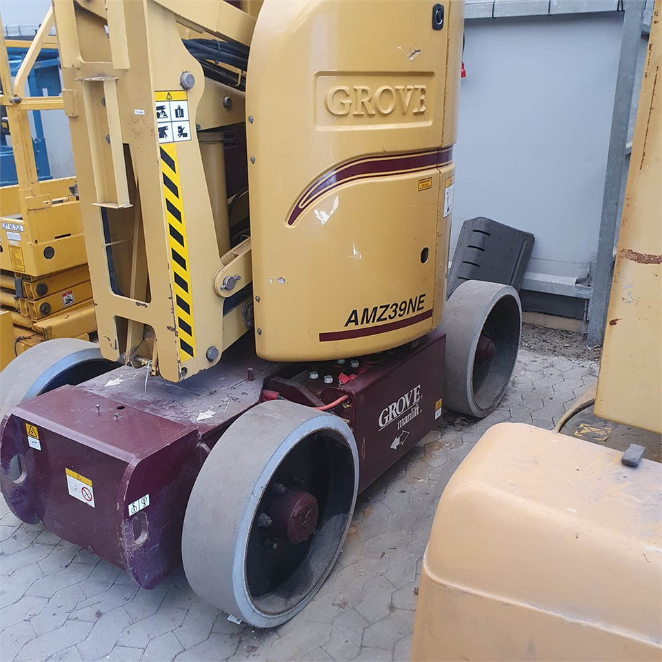 Grove AMZ39 NE - Izlices pacēlājs: foto 2 Grove AMZ39 NE - Izlices pacēlājs: foto 2