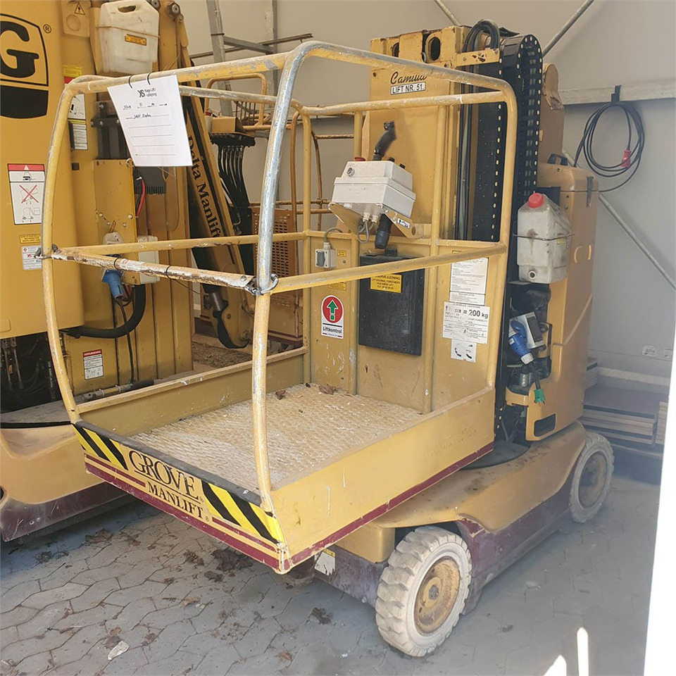 Grove Toucan 800 - Torņa pacēlājs: foto 1 Grove Toucan 800 - Torņa pacēlājs: foto 1