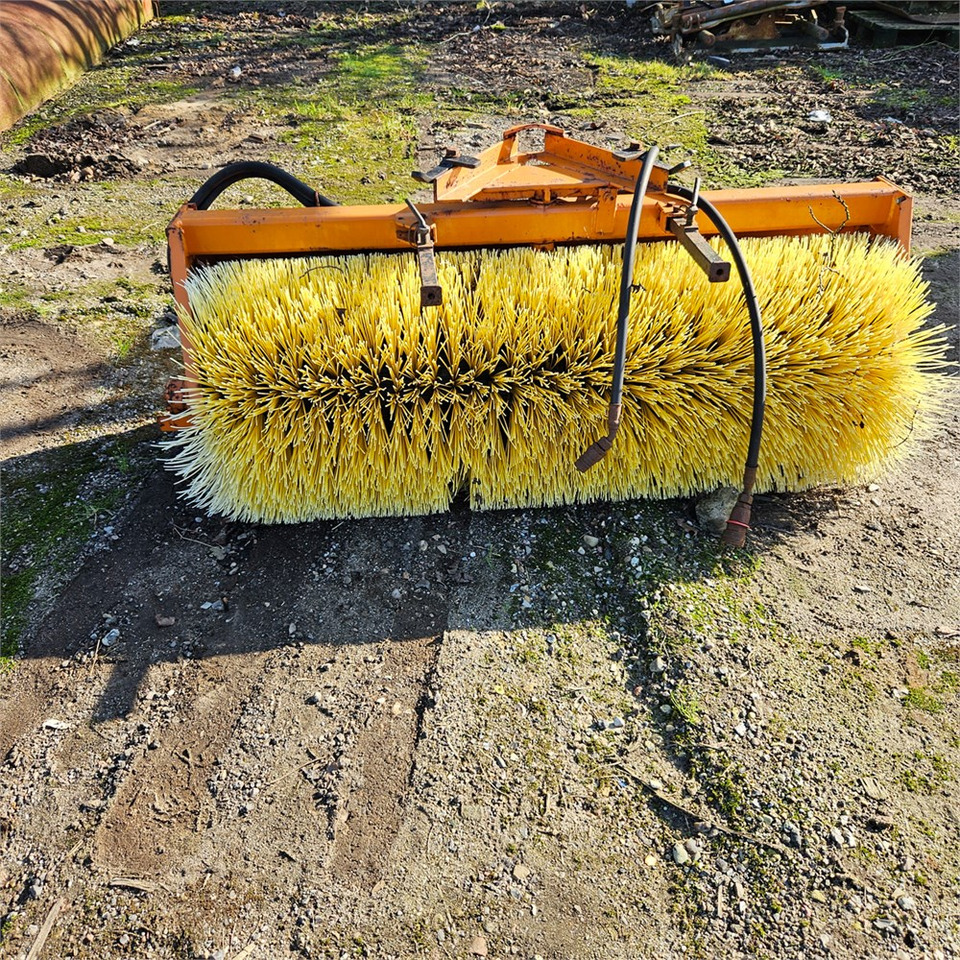 HWH HF 1A 1500 - Birste: foto 2 HWH HF 1A 1500 - Birste: foto 2