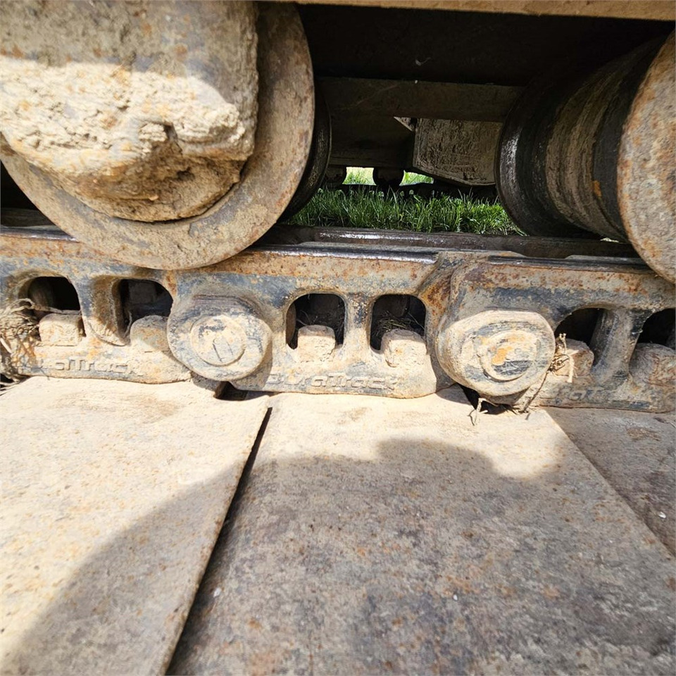 Kāpurķēžu ekskavators Hitachi ZX130 LCN Zaxis: foto 38