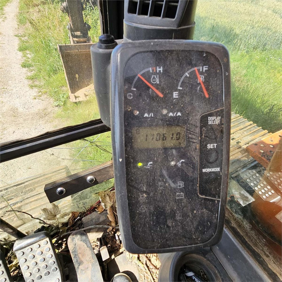 Kāpurķēžu ekskavators Hitachi ZX130 LCN Zaxis: foto 11