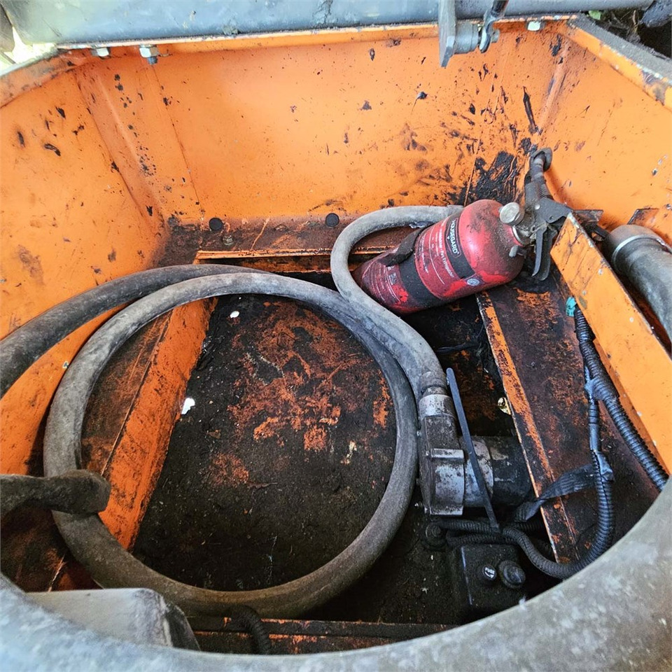 Kāpurķēžu ekskavators Hitachi ZX130 LCN Zaxis: foto 29
