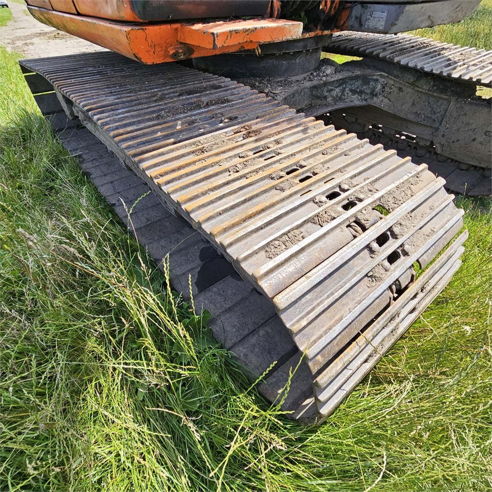 Kāpurķēžu ekskavators Hitachi ZX130 LCN Zaxis: foto 47