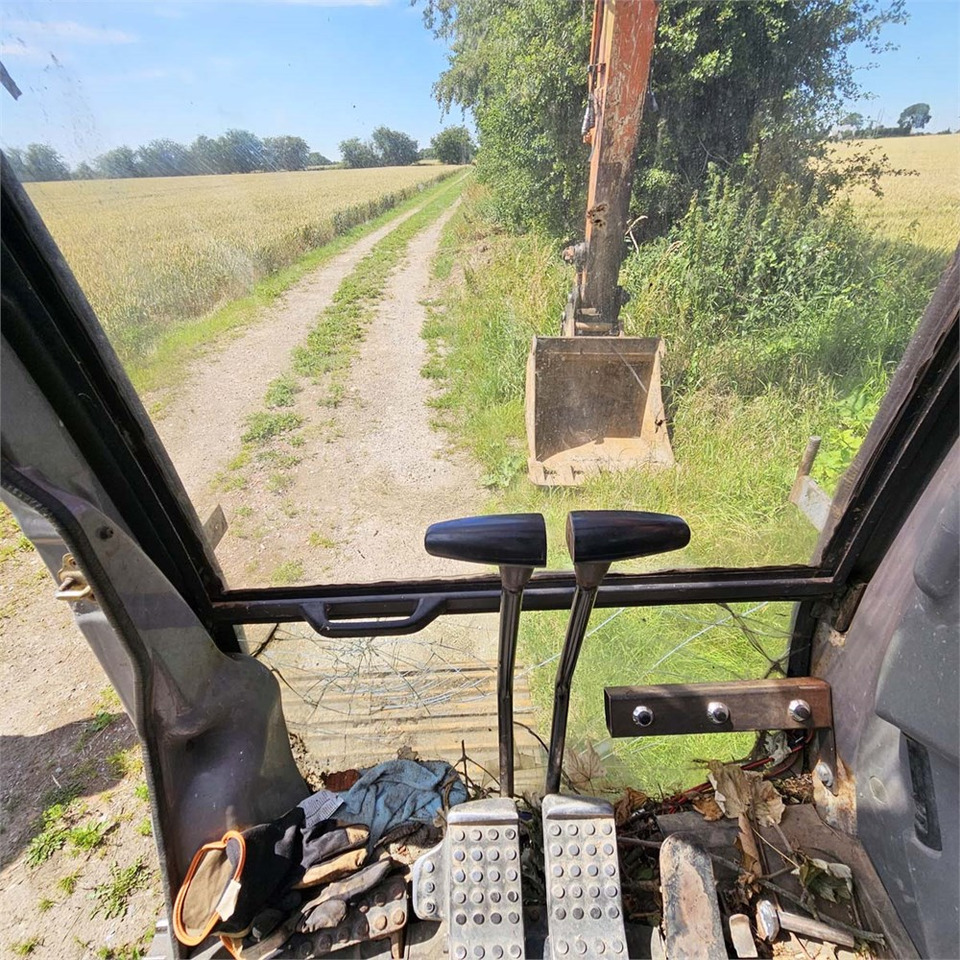 Kāpurķēžu ekskavators Hitachi ZX130 LCN Zaxis: foto 16