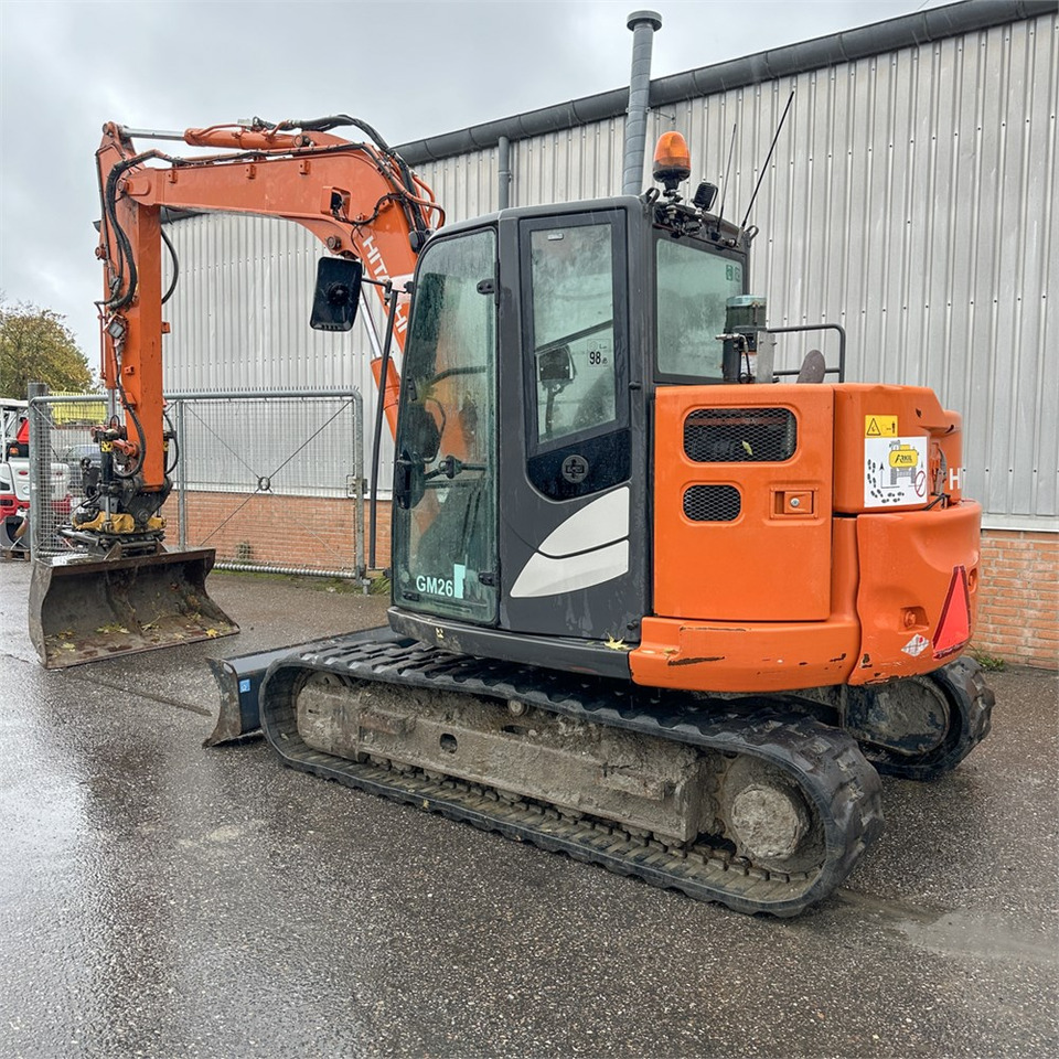 Hitachi ZX85 USB-6 - Mini-ekskavators: foto 2 Hitachi ZX85 USB-6 - Mini-ekskavators: foto 2