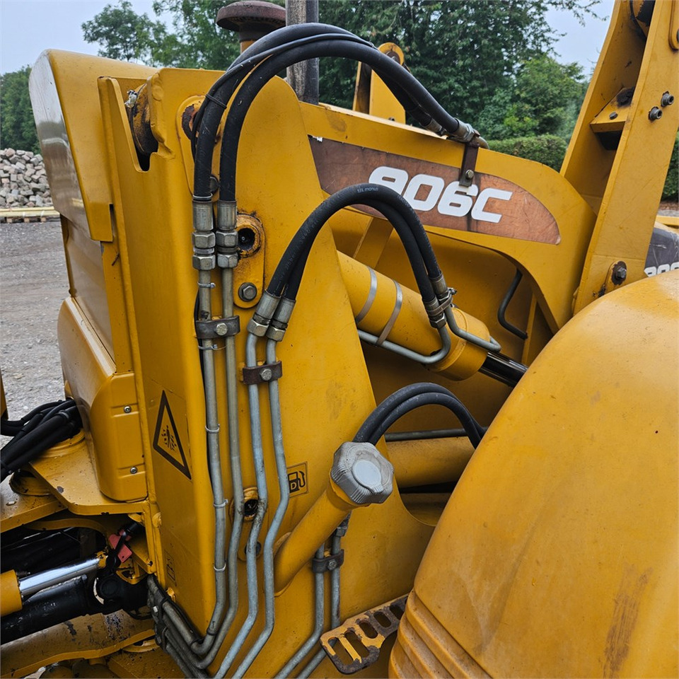 Ekskavators-iekrāvējs Hydrema 906 C: foto 40