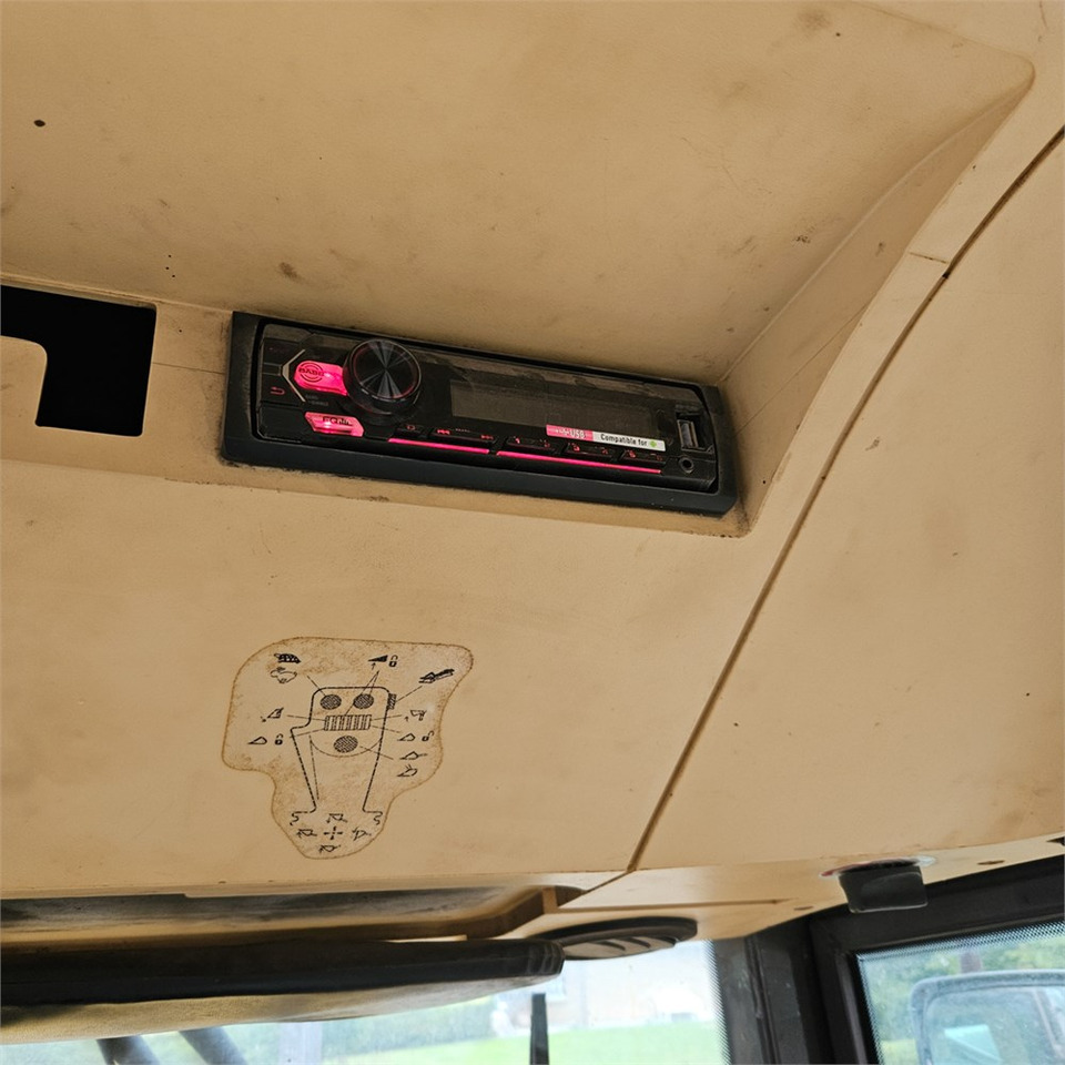 Ekskavators-iekrāvējs Hydrema 906 C: foto 25