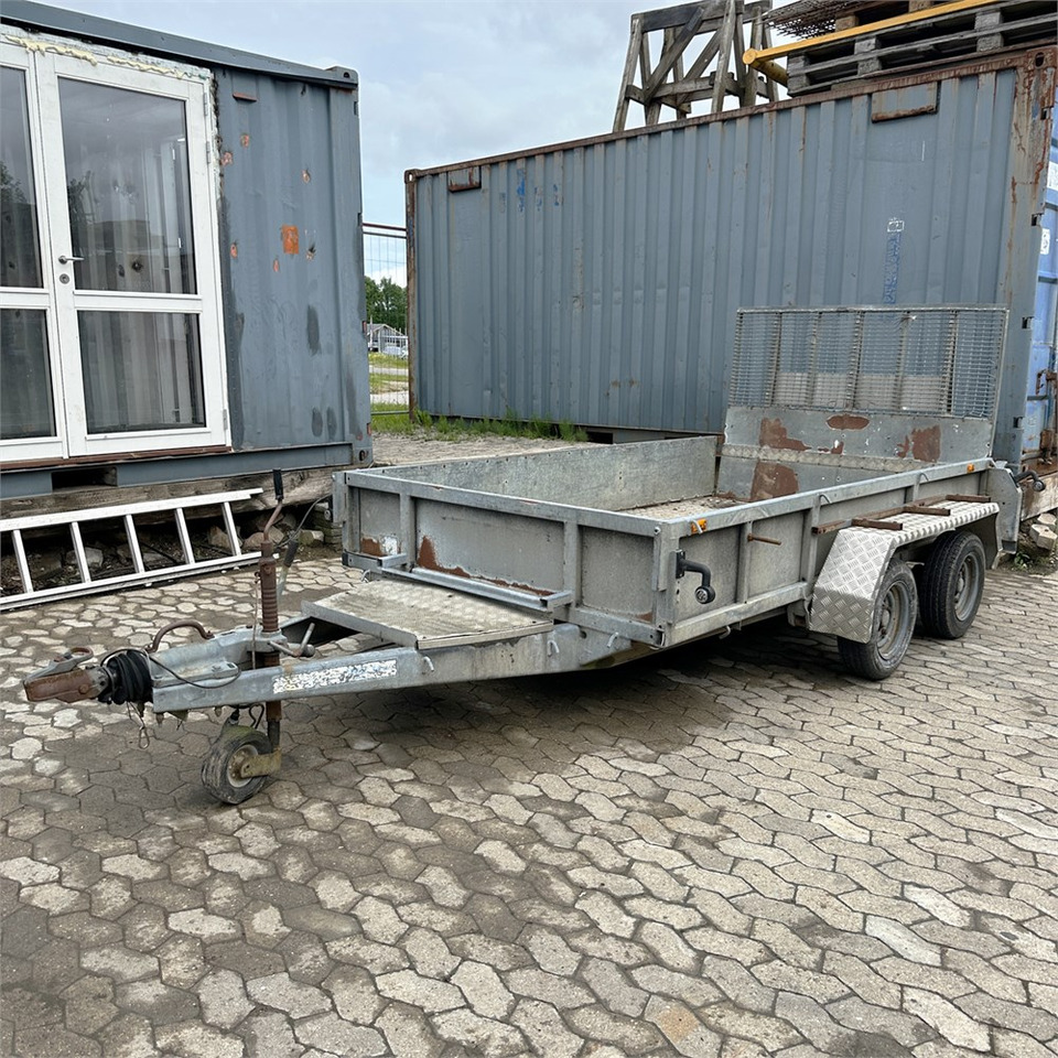 Ifor Williams 6 - Auto piekabe: foto 1 Ifor Williams 6 - Auto piekabe: foto 1