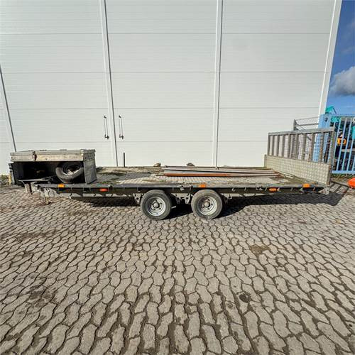 Ifor Williams CT167 G - Auto piekabe: foto 1 Ifor Williams CT167 G - Auto piekabe: foto 1