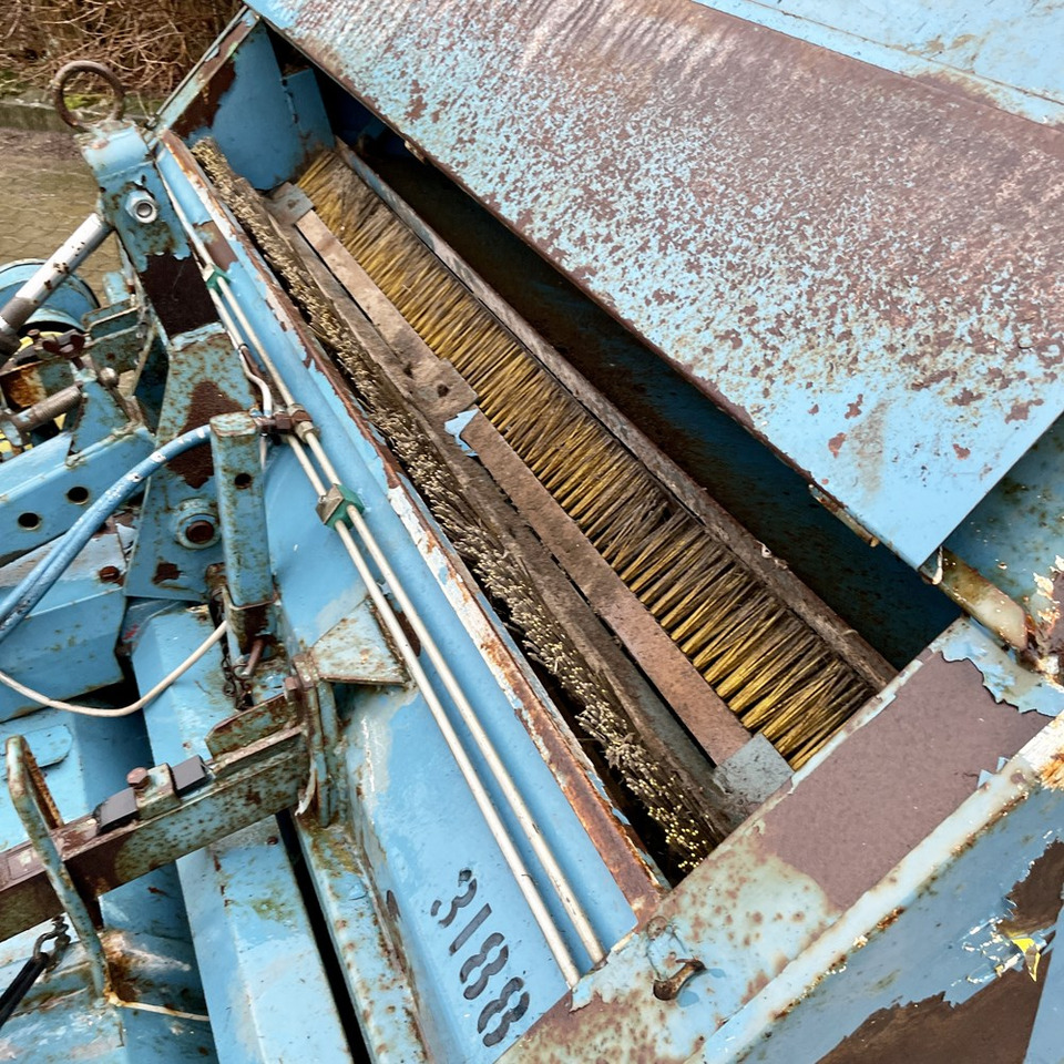 Imants V 170 + VV170 - Kartupeļu tehnika: foto 4 Imants V 170 + VV170 - Kartupeļu tehnika: foto 4