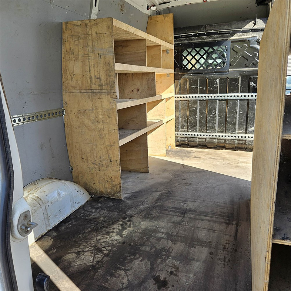 Kravas mikroautobuss Iveco Daily 35s17 3,0D: foto 7