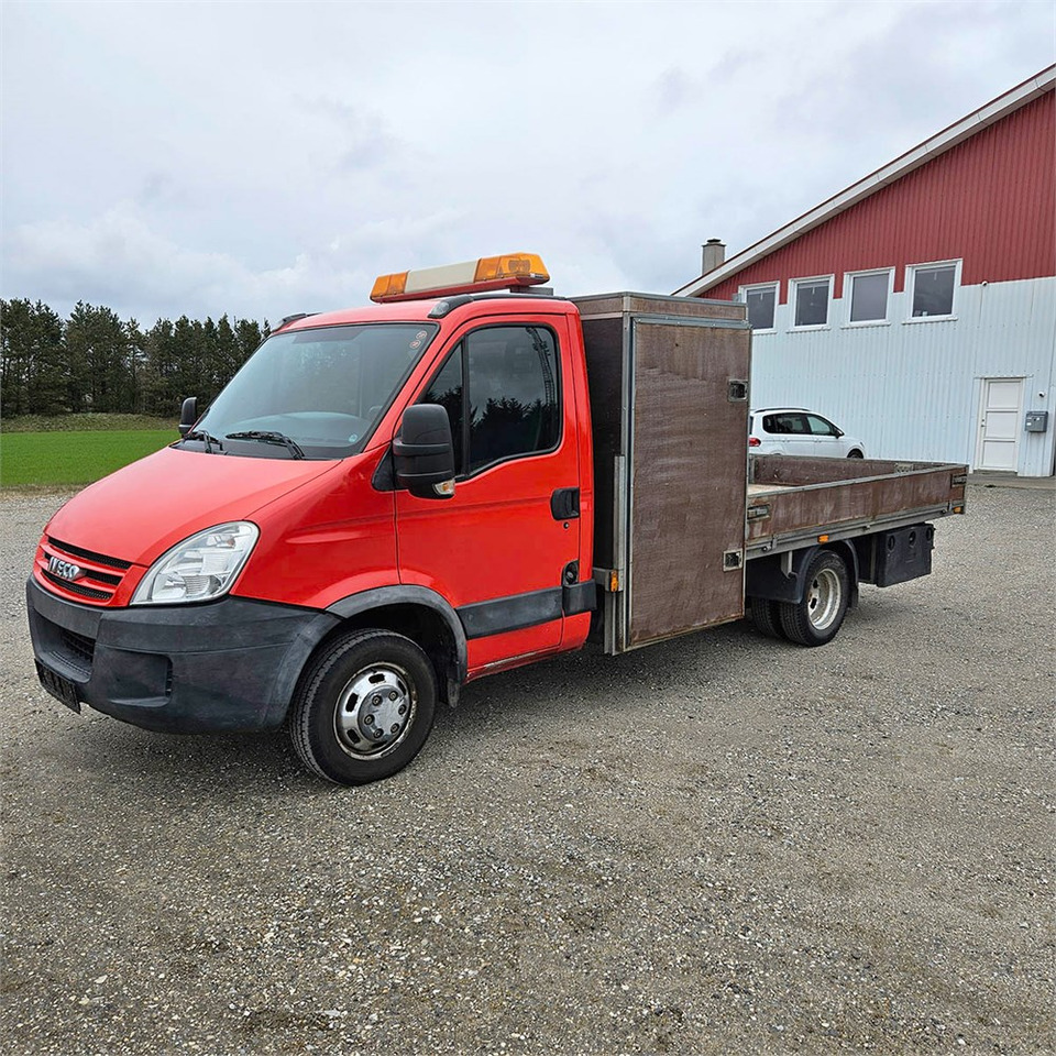 Iveco Stralis C35 - Bortu kravas automašīna/ Platforma: foto 1 Iveco Stralis C35 - Bortu kravas automašīna/ Platforma: foto 1