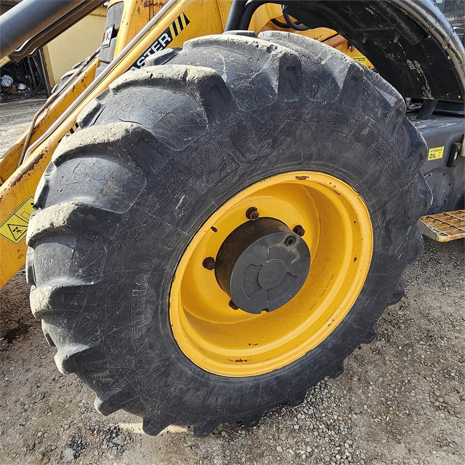 Ekskavators-iekrāvējs JCB 4CX eco T4i III B: foto 40