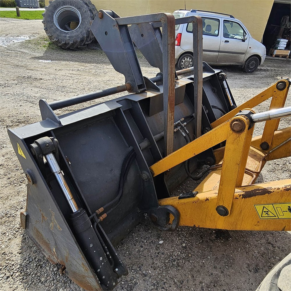 Ekskavators-iekrāvējs JCB 4CX eco T4i III B: foto 22