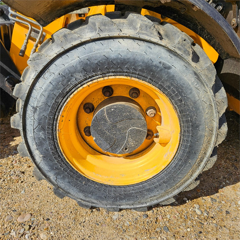 JCB 525-60T4 līzingu JCB 525-60T4: foto 24