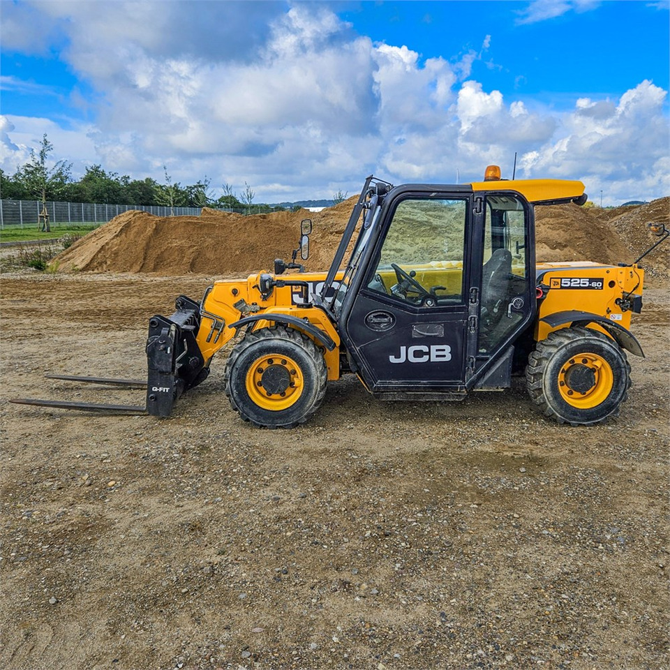 JCB 525-60T4 - Teleskopiskais iekrāvējs: foto 2 JCB 525-60T4 - Teleskopiskais iekrāvējs: foto 2