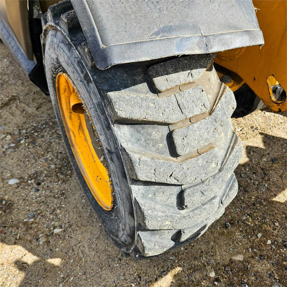JCB 525-60T4 līzingu JCB 525-60T4: foto 31