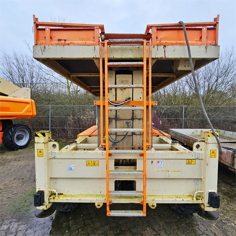JLG 203-24 - Šķērveida pacēlājs: foto 4 JLG 203-24 - Šķērveida pacēlājs: foto 4