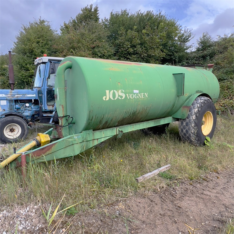 JOS 9 - Piekabe cisterna: foto 1 JOS 9 - Piekabe cisterna: foto 1