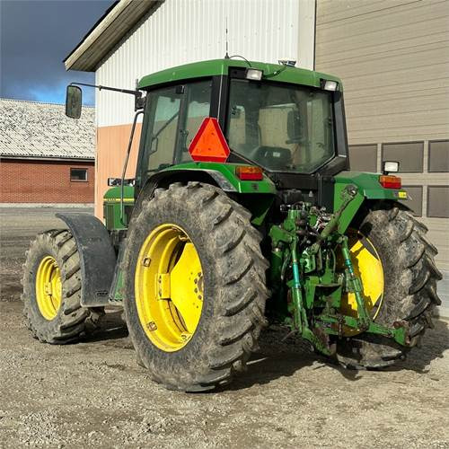 John Deere 6300 - Traktors: foto 3 John Deere 6300 - Traktors: foto 3