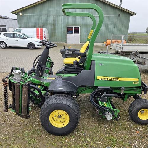 John Deere 7700 Precisioncut - Zāles pļāvējs: foto 5 John Deere 7700 Precisioncut - Zāles pļāvējs: foto 5