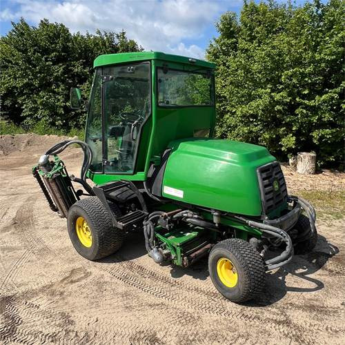 John Deere 8700 PC FM - Zāles pļāvējs: foto 5 John Deere 8700 PC FM - Zāles pļāvējs: foto 5