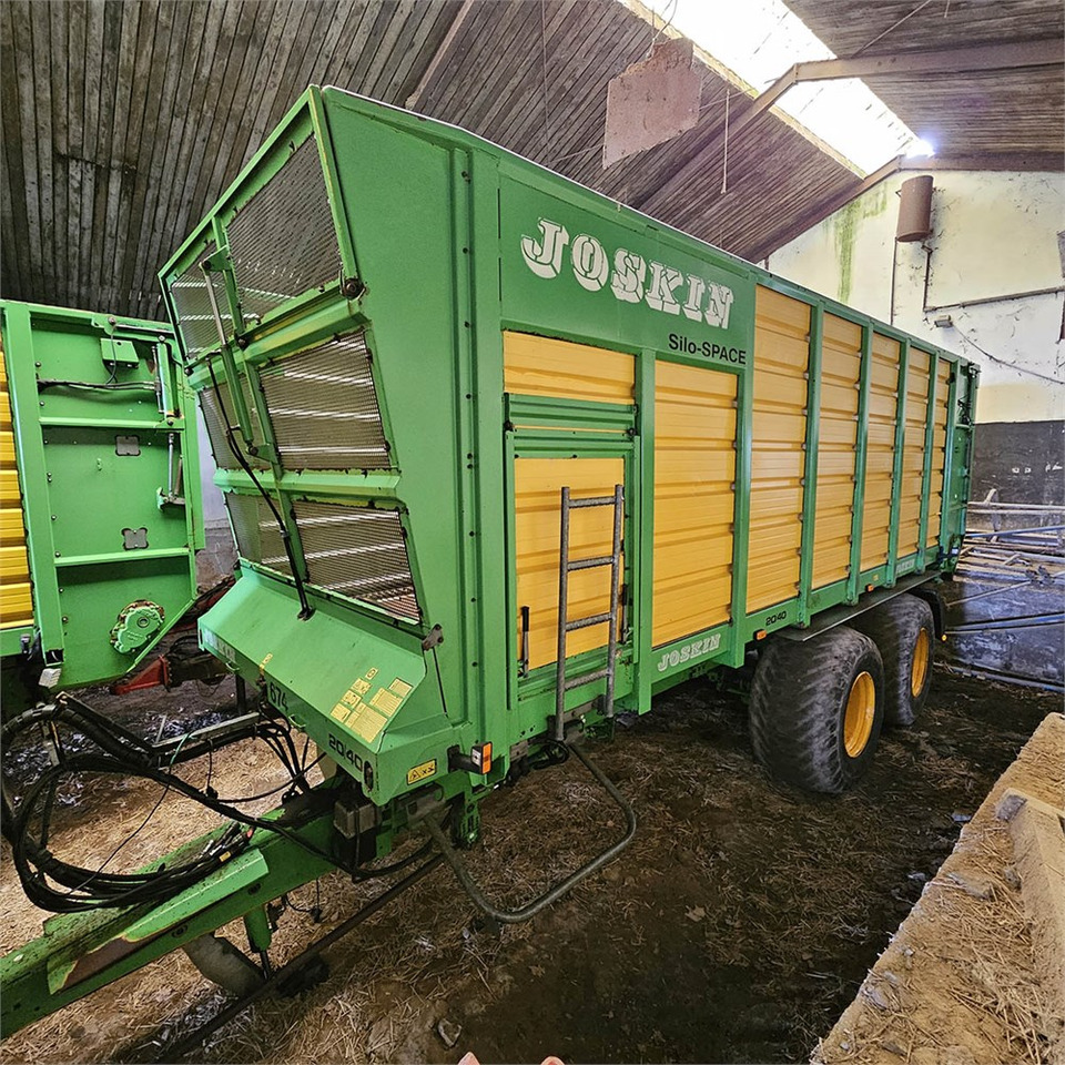 Joskin Silospace 20/40 - Lauksaimniecības piekabe: foto 1 Joskin Silospace 20/40 - Lauksaimniecības piekabe: foto 1