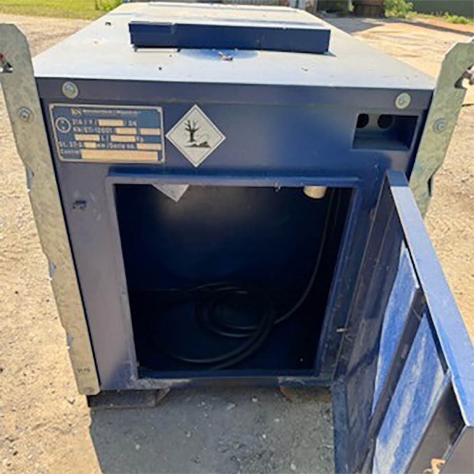 KN Smede- & Beholderfabrik 1500L - Uzglabāšanas tvertne: foto 4 KN Smede- & Beholderfabrik 1500L - Uzglabāšanas tvertne: foto 4