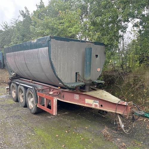 Kel-Berg Rundbalje - Piekabe pašizgāzējs: foto 1 Kel-Berg Rundbalje - Piekabe pašizgāzējs: foto 1