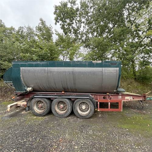 Kel-Berg Rundbalje - Piekabe pašizgāzējs: foto 2 Kel-Berg Rundbalje - Piekabe pašizgāzējs: foto 2