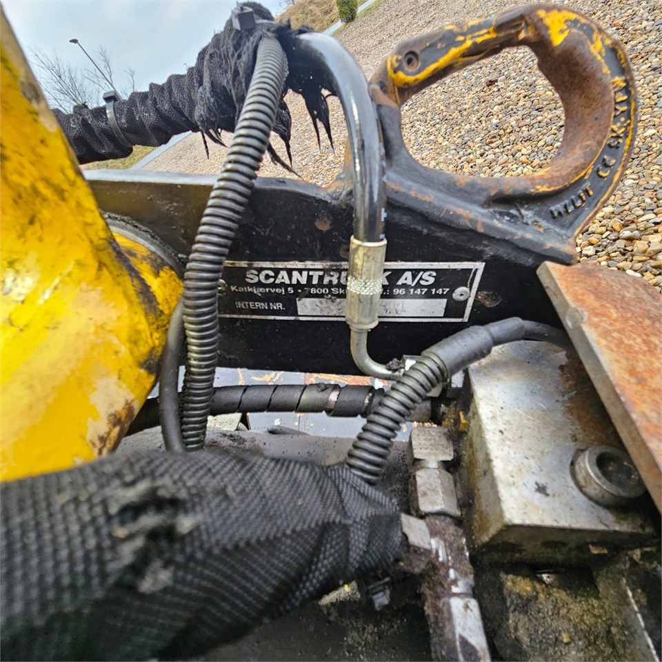 Mini-ekskavators Komatsu PC20R-5: foto 46