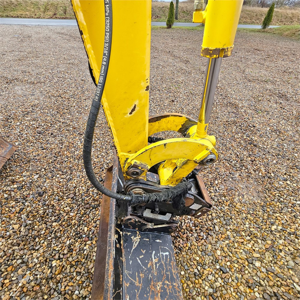 Mini-ekskavators Komatsu PC20R-5: foto 32