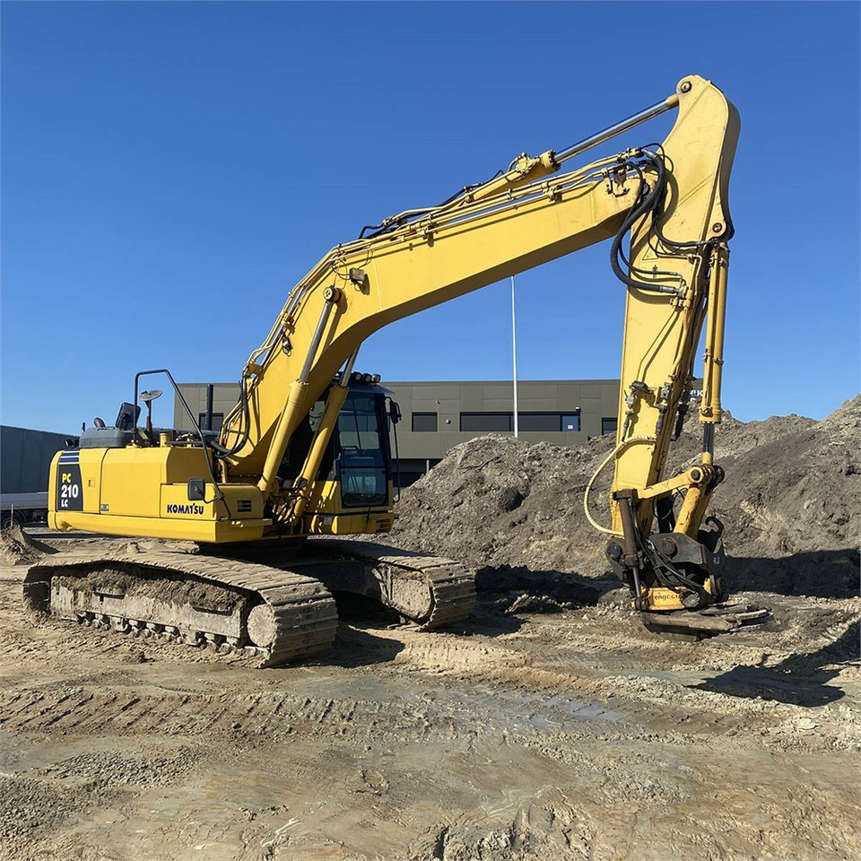 Komatsu PC210 LC-8K - Kāpurķēžu ekskavators: foto 5 Komatsu PC210 LC-8K - Kāpurķēžu ekskavators: foto 5