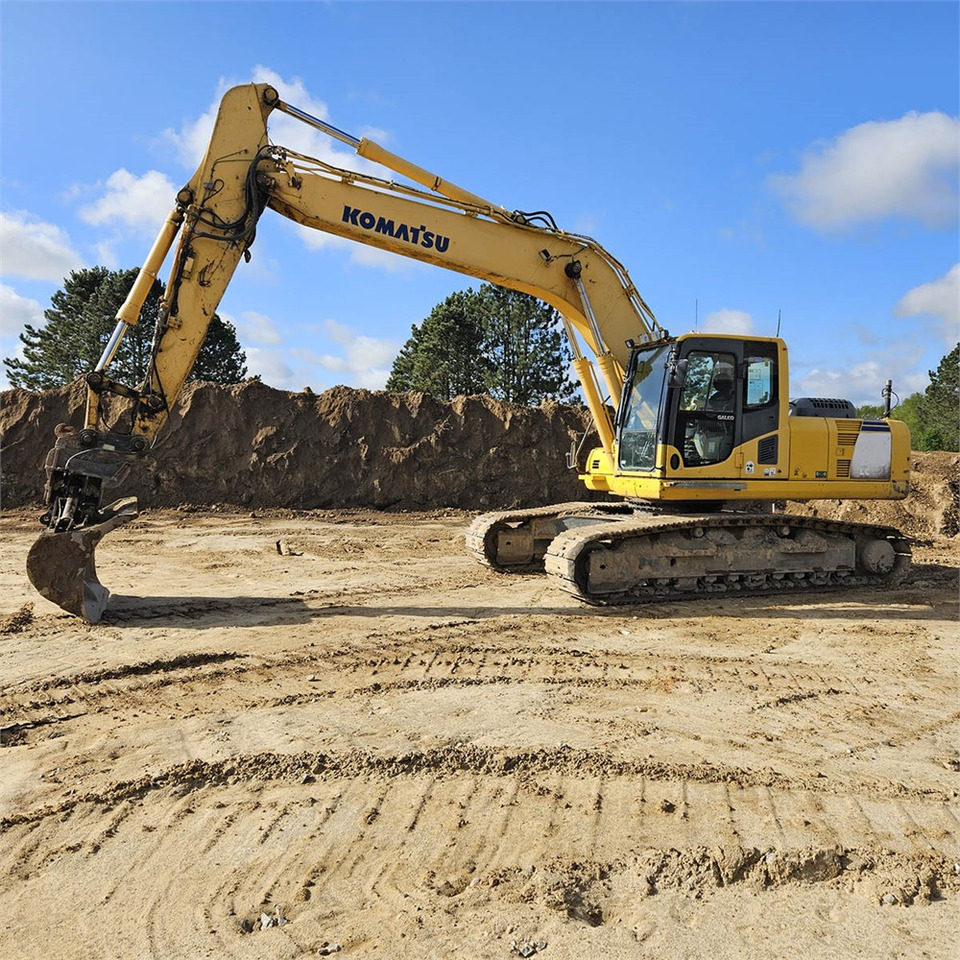 Komatsu PC240 LC-8 - Kāpurķēžu ekskavators: foto 1 Komatsu PC240 LC-8 - Kāpurķēžu ekskavators: foto 1