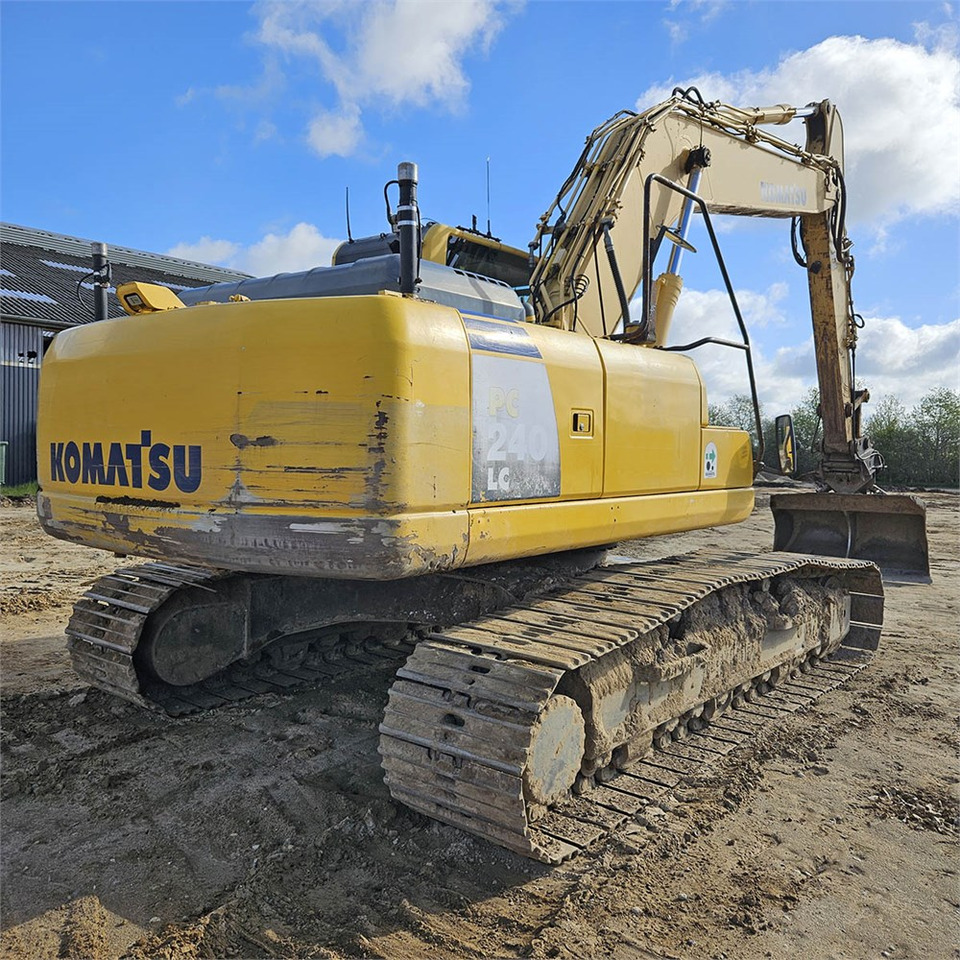 Komatsu PC240 LC-8 - Kāpurķēžu ekskavators: foto 5 Komatsu PC240 LC-8 - Kāpurķēžu ekskavators: foto 5